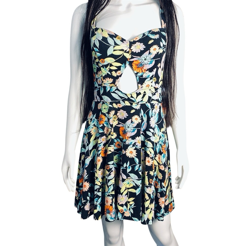 Volcom‎ Floral Cutout Skater Dress Womens Large Black Strappy Back Mini & Summer
